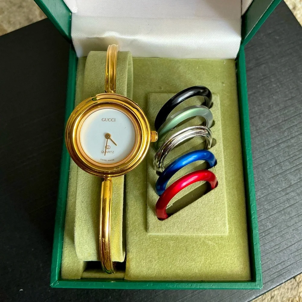 AUTHENTIC GUCCI watch set ❤️💚🖤💙💛 - Picture 4 of 13